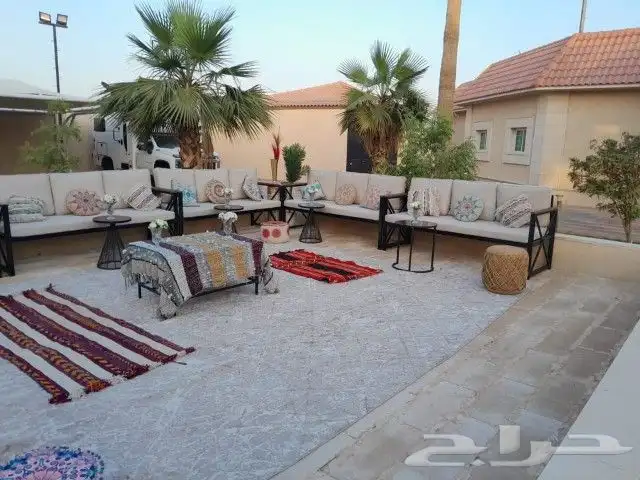 تأجير جلسات خارجيه 1