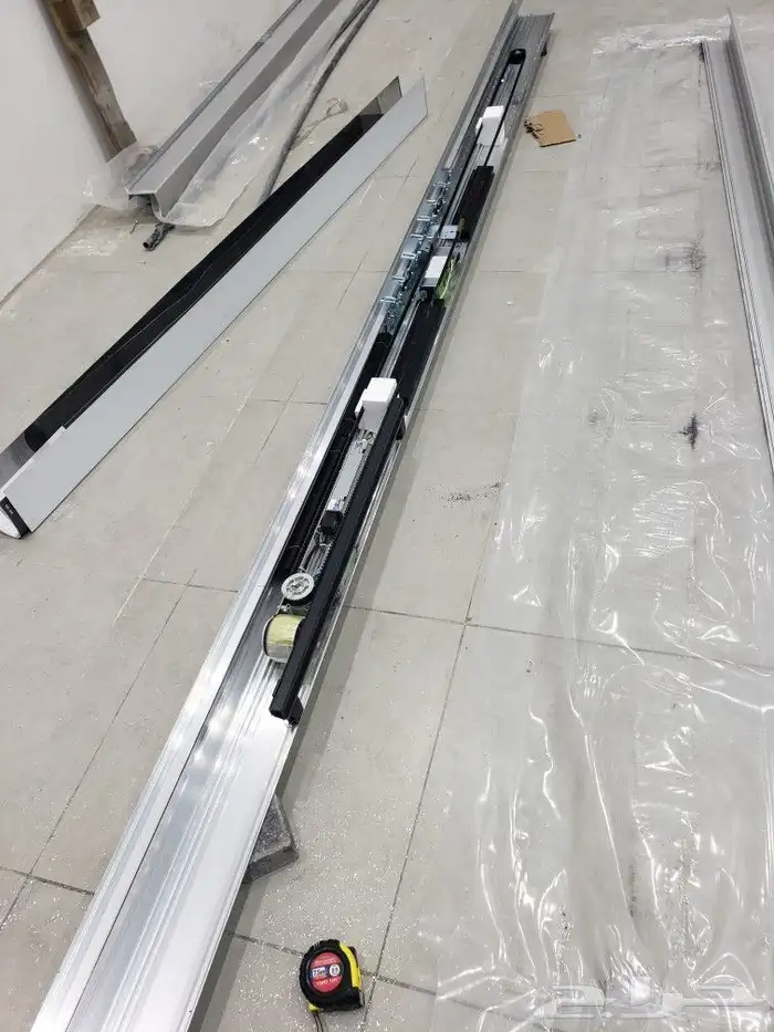 ابو عمر للزجاج والسكوريت 6