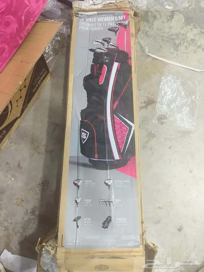 للبيع شنطه عصي قولف كامله ماركه strata 0