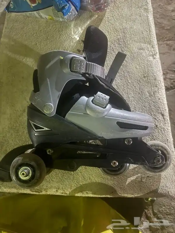 بتناج حذاء تزلج للبيع 1