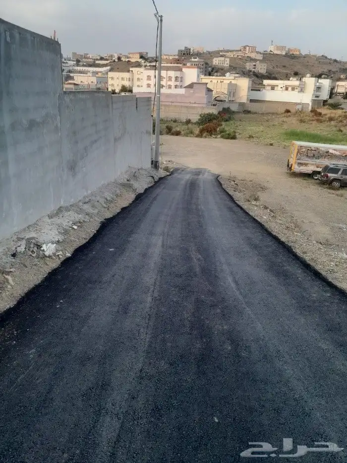 مقاولات الاسفلت الحار والمقشور والتخطيط ودك الارضي 11