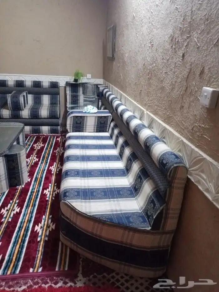 كنب اسغنج مضغوط كبير مستعمل 2