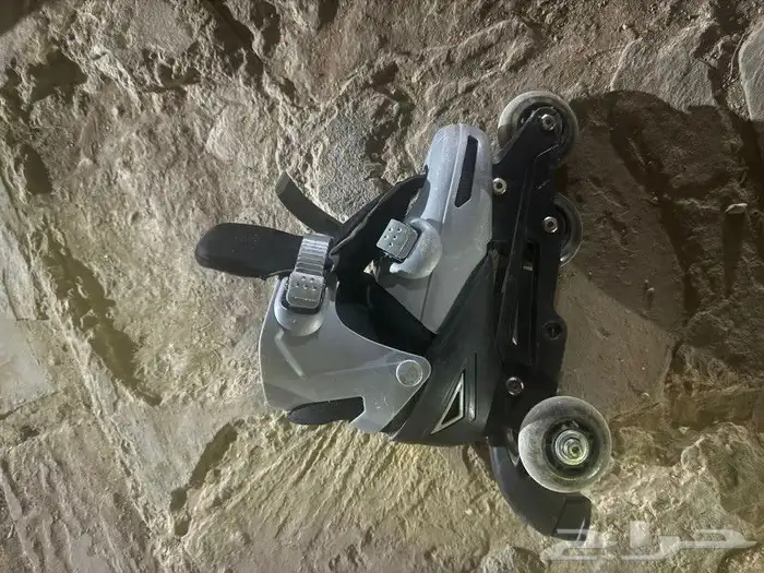 بتناج حذاء تزلج للبيع 0
