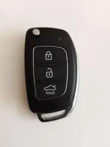 محل مفاتيح وبرمجه ريموتات وفتح السيارات المقفلة نجيك موقعك 7