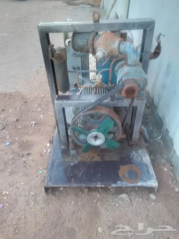 كمبريسر سكرو امريكي 20 حصان شغال على الشرط 0