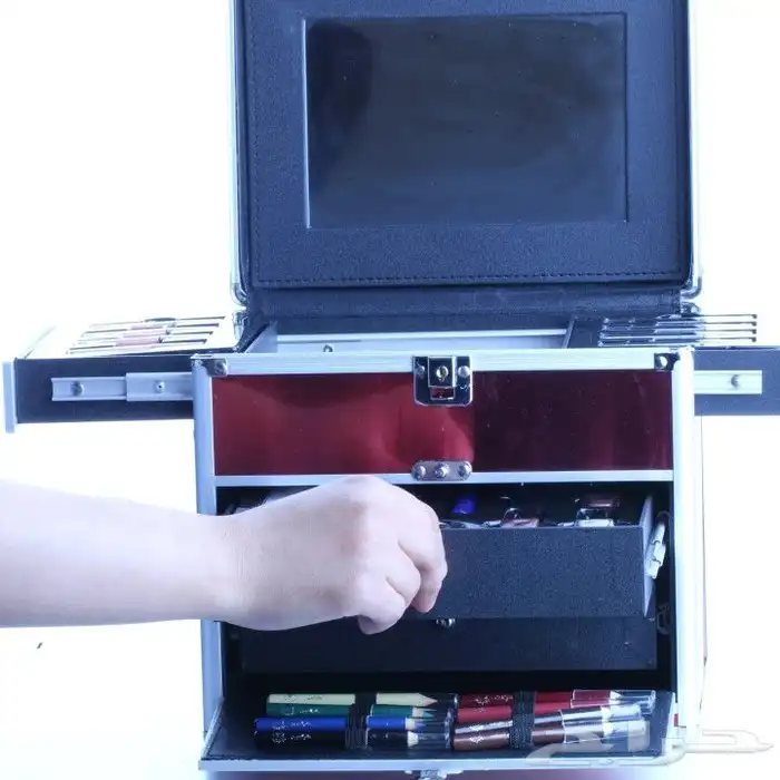 توزيعات للمناسبات  بوكسات هديه  اكتسورات جوال 24