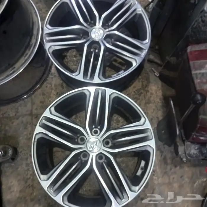 جنوط ازيرا موديل2018 مقاس18 اصلي وكالة 1