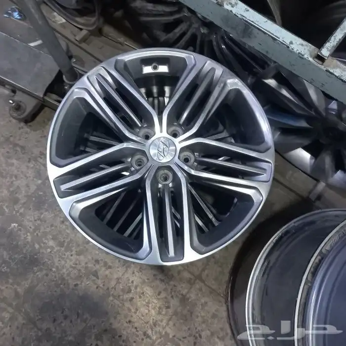 جنوط ازيرا موديل2018 مقاس18 اصلي وكالة 6