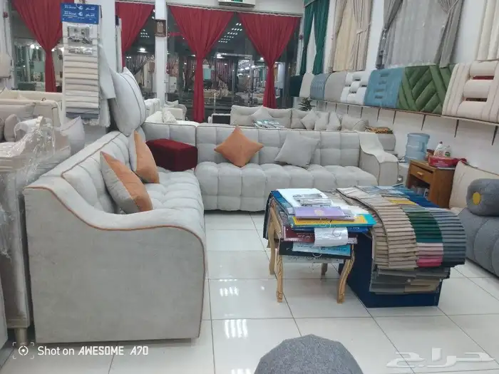 مفروشات الرياض  تفصيل جميع انواع الكنب والجلسات الارضي والست 10