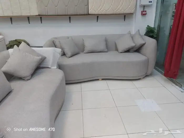 مفروشات الرياض  تفصيل جميع انواع الكنب والجلسات الارضي والست 1