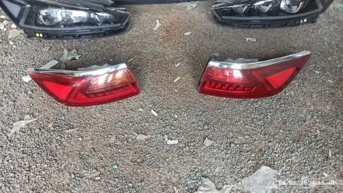 يوجد لدينا صدام كادينزا وشمعات وكشافات واسطبات اصلي وكاله 5