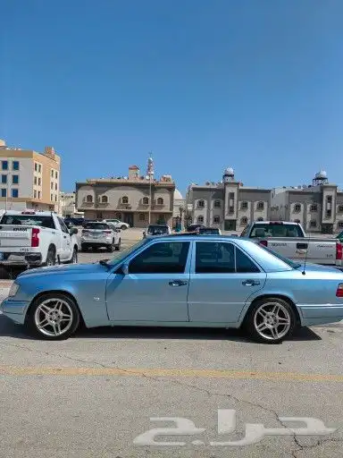 مرسيدس بنز W124 فرخ الشبح 4