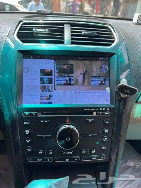 شاشه فورد اكس بلاور 2017 5