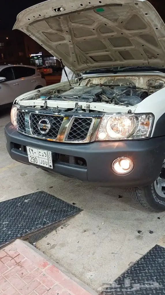 شمعات نيسان باترول فتك 2015 0