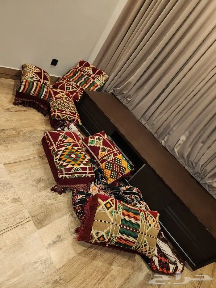 جلسات طاولات تلفزيون للبيع 4