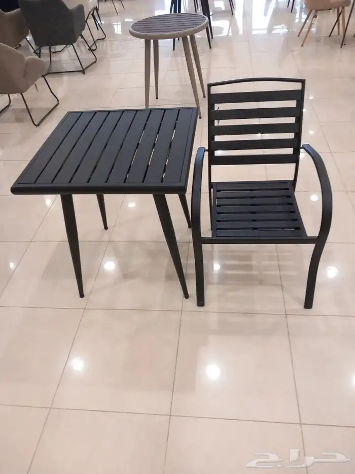 كراسي وطاولات خارجيه قويه 0