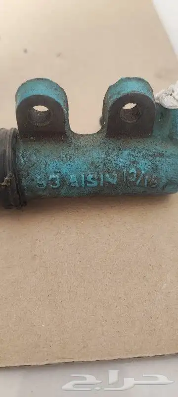 علبة كلتش تحت قير عادي اصلي مستخدم مع جلبة الغبار 1