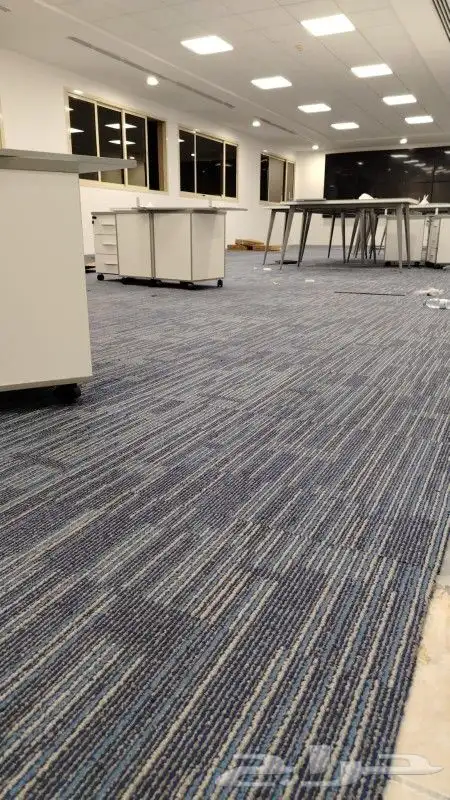 موكيت مكاتب مربعات 50 50 4