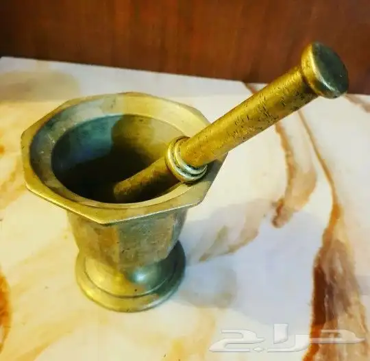 نجر هاون مثمن قديم اصل 1