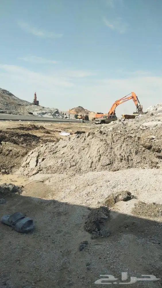 بناء الحجر وقص الأرض وتكسير الصخور 2