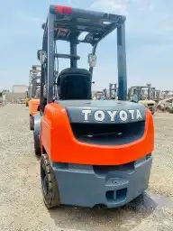 فورك ليفت للايجار شهري يومي تحميل تنزيل في الرياض 3