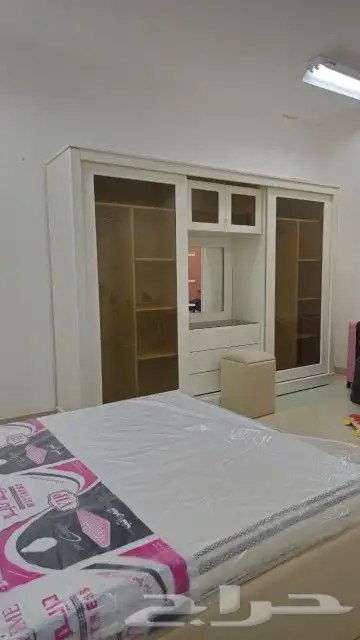 الاثاث الفاخر لتفصيل غرف النوم والخزائن 4