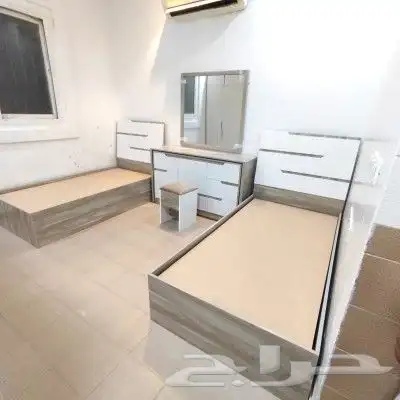 الاثاث الفاخر لتفصيل غرف النوم والخزائن 3