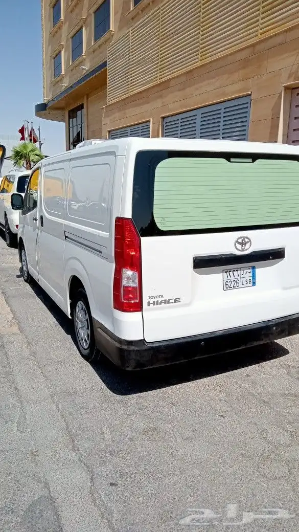 سياره توصيل مبرد ثلاجه داخل وخارج الرياض ونيت وفان 1