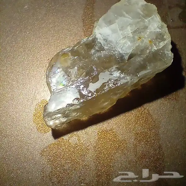 حجر التوباز 3