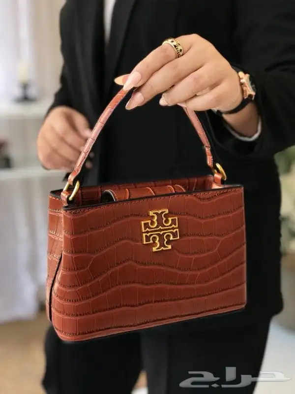 شنط نسائية ماركات عالميه شهيره جمله وتجزئه 23