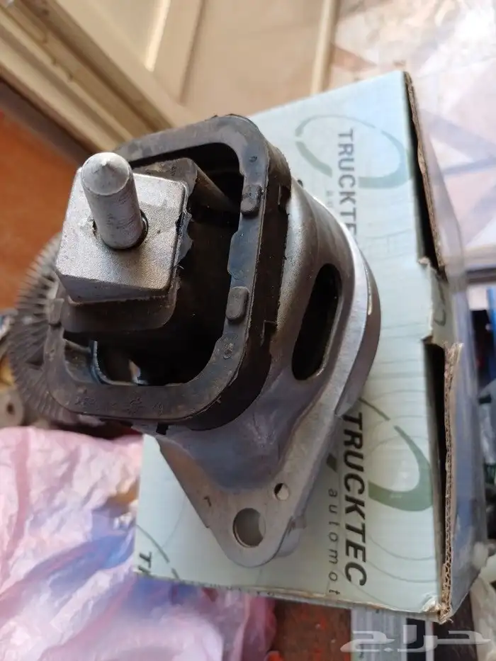 قطع غيار رنج روفر متنوع 0