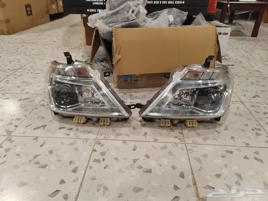 قطع نيسان باترول اصلي وكاله شمعات اسطبات رفارف كبوت شنطه 6