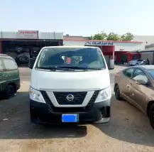 نيسان اورفان 2020 الايجار شهري و اسبوعي فقط 1