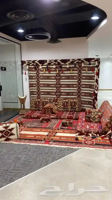 تأجير مدخل طاولات وكراسي 4