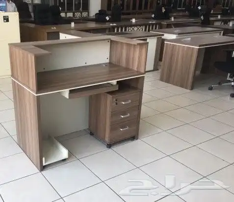 مكاتب كراسي و دواليب 15