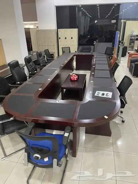 مكاتب كراسي و دواليب 8