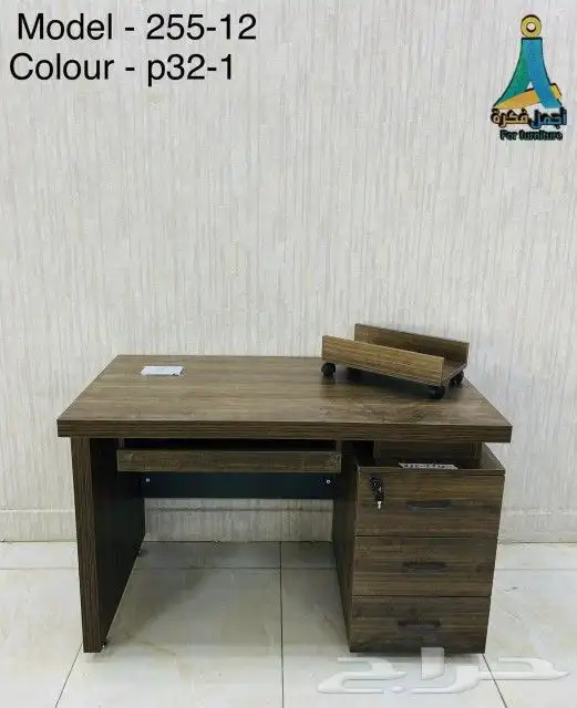 مكاتب كراسي و دواليب 18