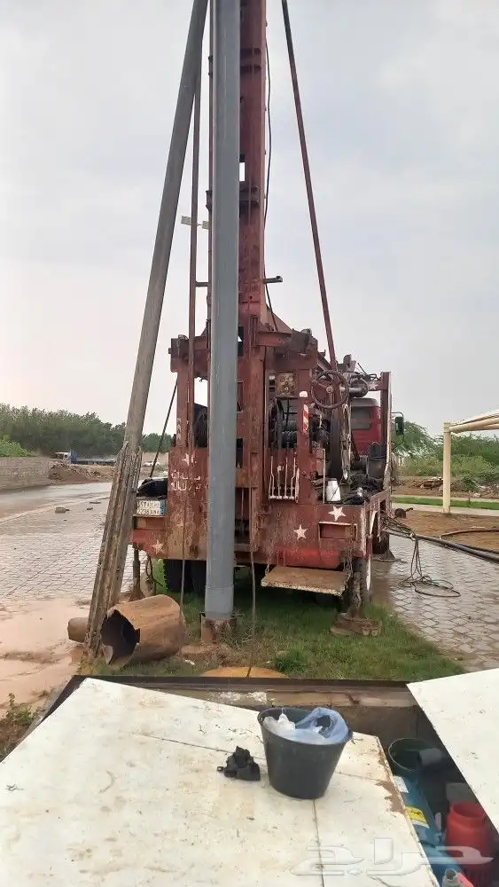 حفار ابار ارتوازي بيش 2