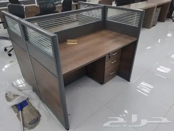 مكاتب كراسي و دواليب 20