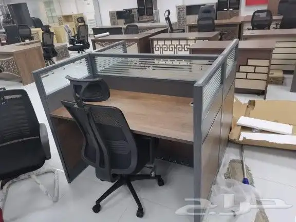 مكاتب كراسي و دواليب 22