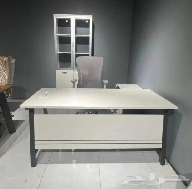 مكاتب كراسي و دواليب 28