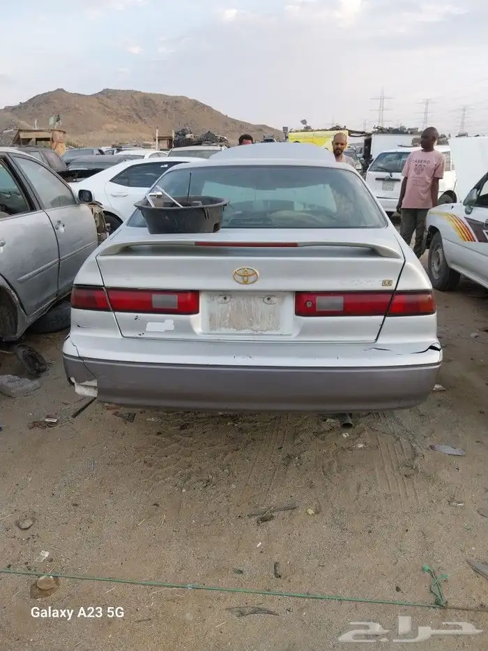 بيع قطع غيار كامري من 1998 لان 2002 تشليح جدة الحمدانية 0