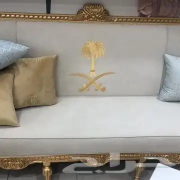 نسيم الراقي للتنجيد والستائر   تفصيل جميع انواع الك 1