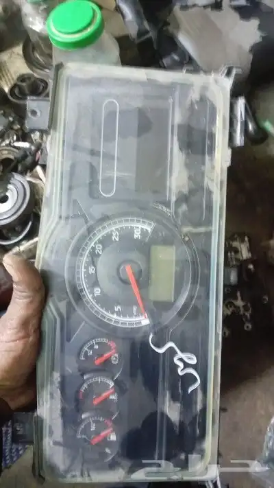 قطع غيار شاحنات جديد ومستعمل 8