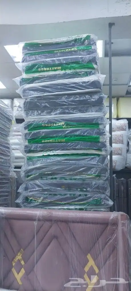 يوجد لدينا جميع انواع السراير الخشب والحديد والمراتب 1