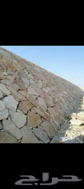 يوجد لدينا بوكلين لبنا الحجر واربراب وقص الاراضي 3