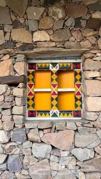 رسام ونحات وفنان تشكيلي 1