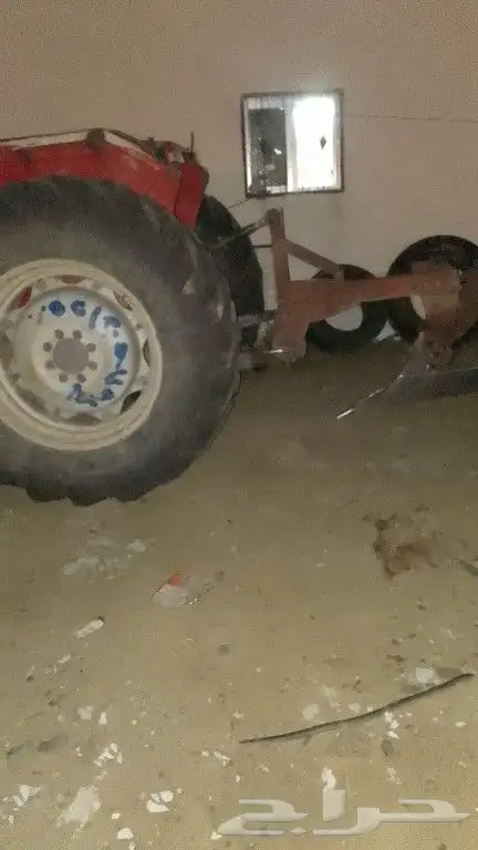 حراثه للايجار بساعه او قطوعه او يوميه متنقل تثليث يدمه لمواه 0