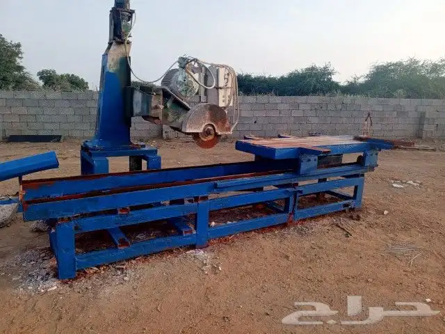 تأجير معدات البناء والسقالات وتخريم وتنعيم الخرسانة 0