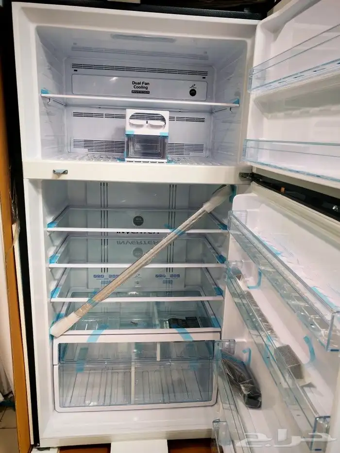 ثلاجات هيتاشي متوفرة لدينا بجميع الاحجام 1